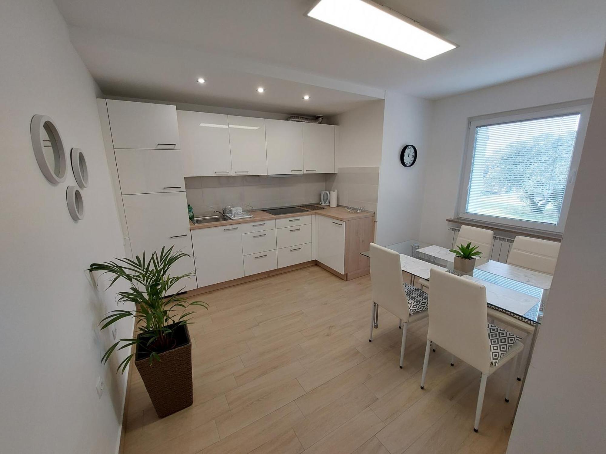 M&M Sunset Apartments Порторож Екстериор снимка